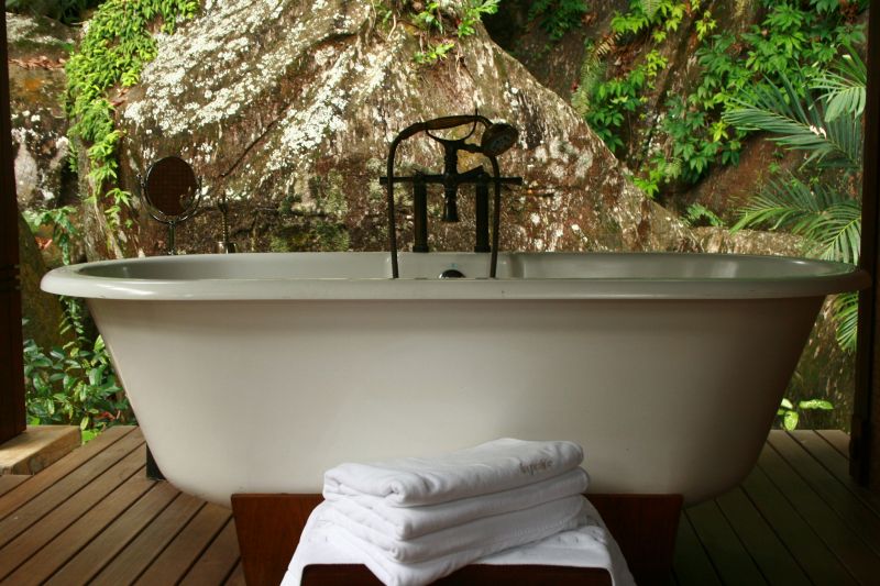 Tub Refinishing in Denver, CO